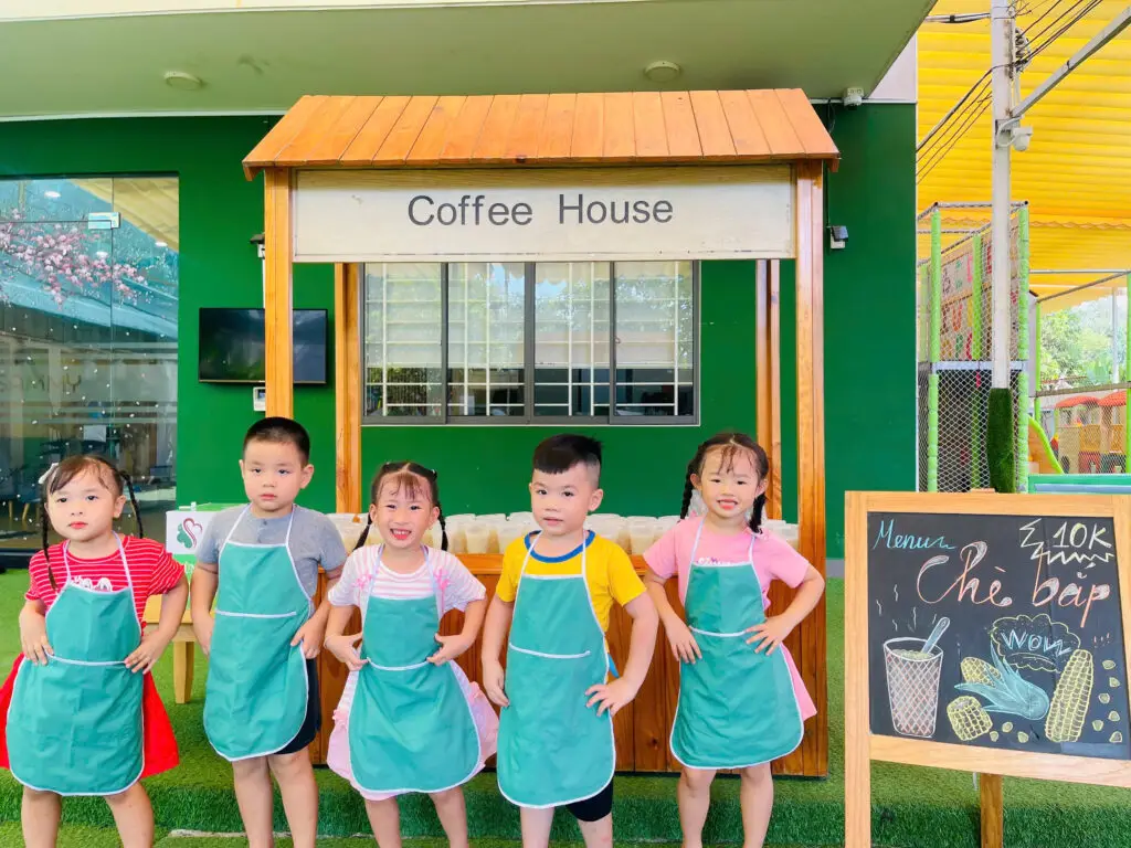 “TRAO YÊU THƯƠNG – NHẬN HẠNH PHÚC” 💝